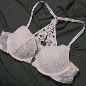 Dobreva razorback lace bra